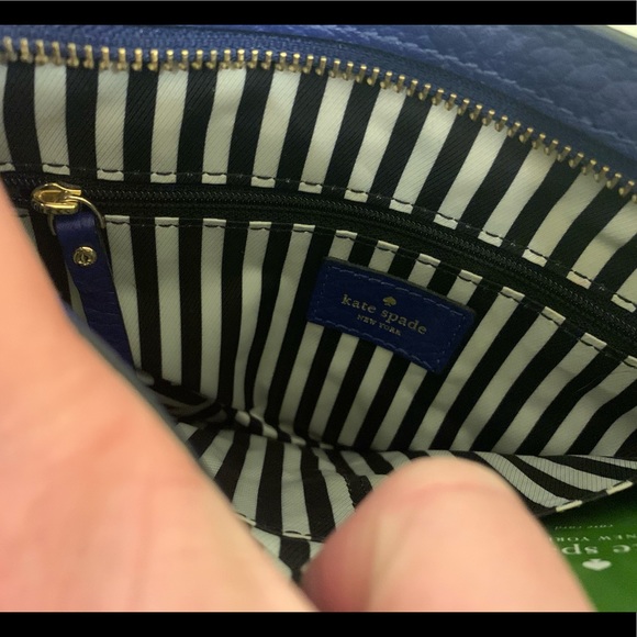 Kate Spade blue crossbody purse - Picture 5 of 7